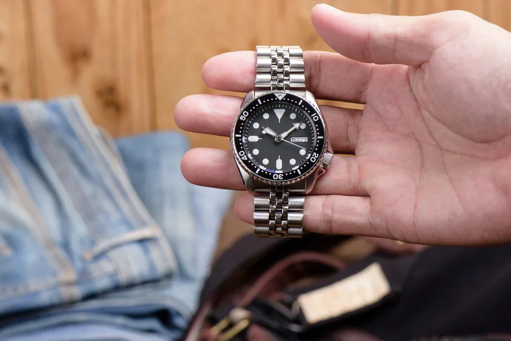 The Gentleman’s Guide to Watch Care: Keep It Sharp for Years